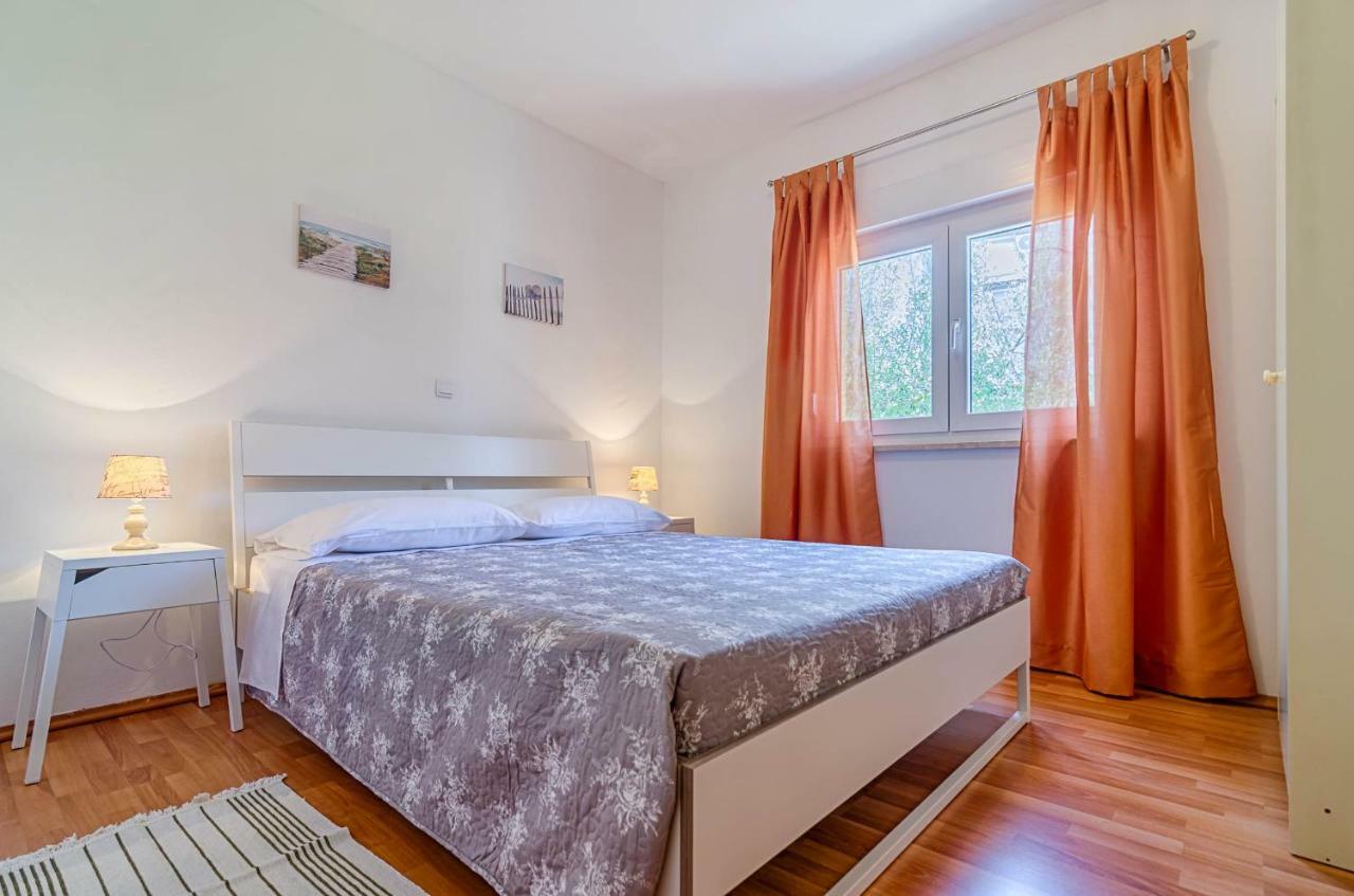 Apartmani Prodan 2 Fažana Exterior foto